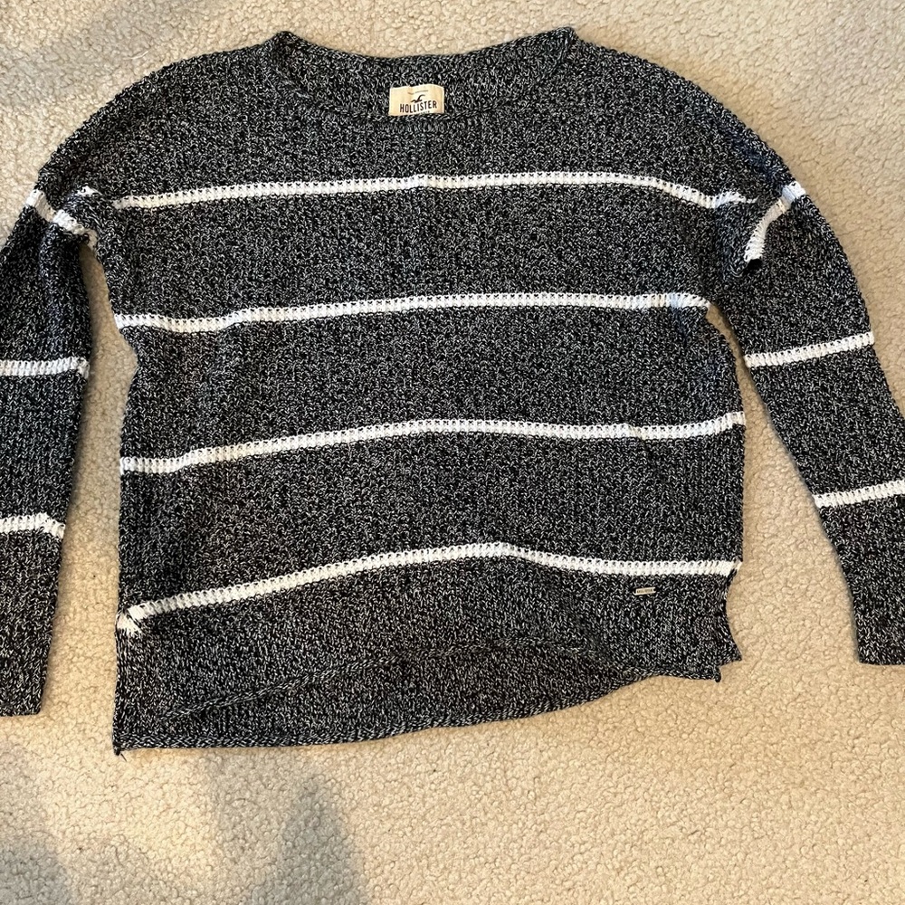 hollister sweater